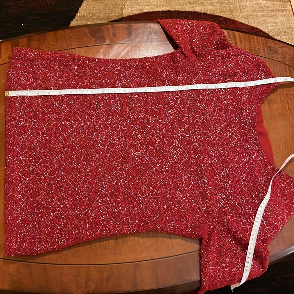 Jennifer Lopez knit lace sweater red with silver thread & sequins. V-back. Sz M - Picture 10 of 14